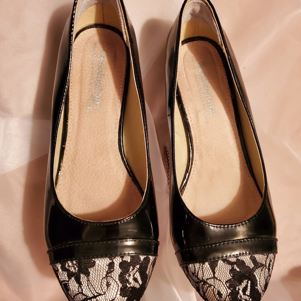 Women's black low Heel Dress Shoes